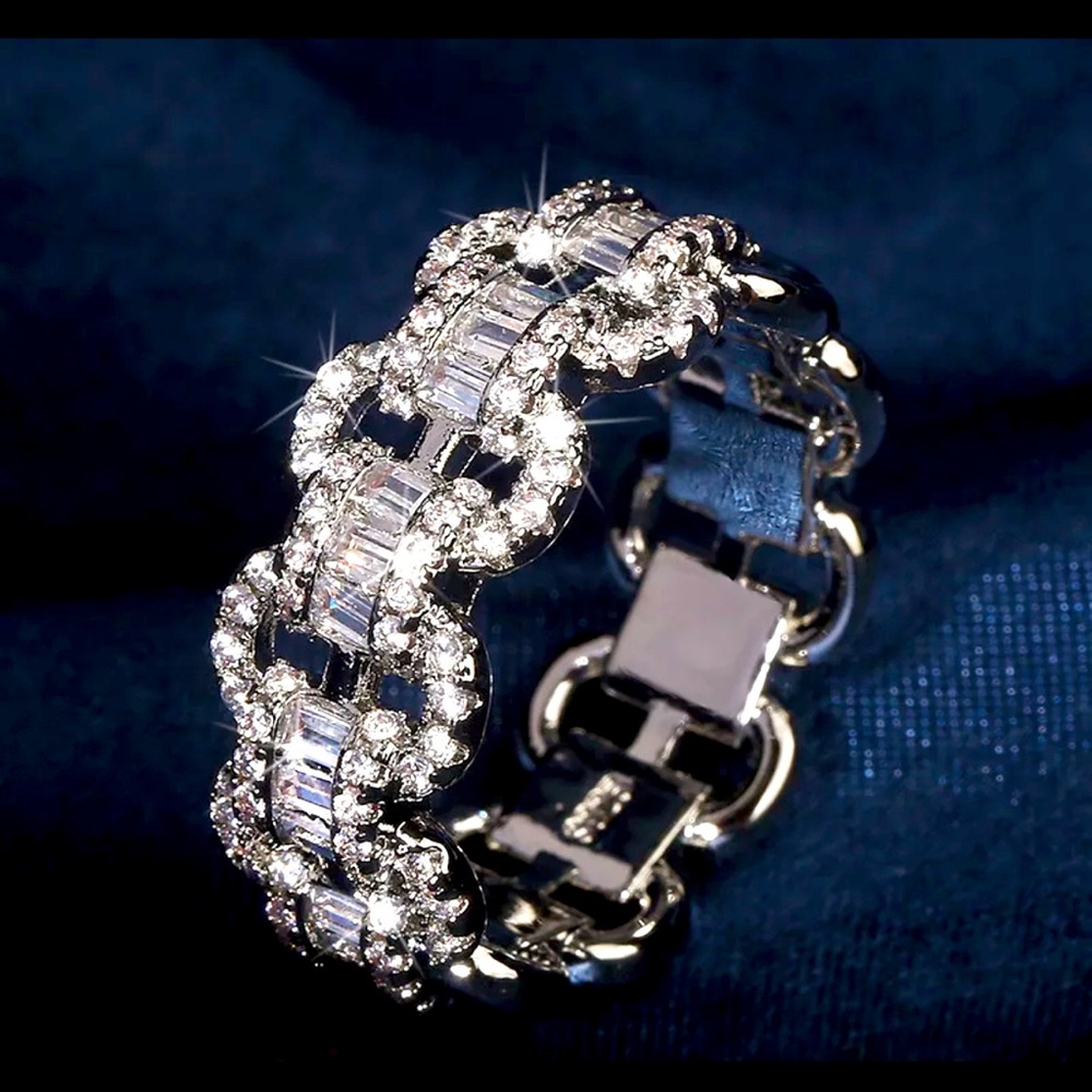 Silver chain ring